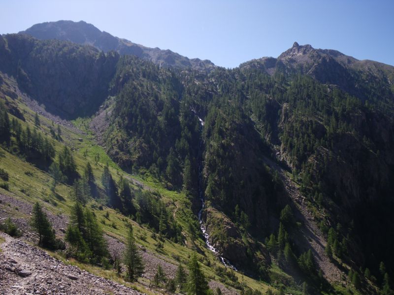 0907-26_1051-2318-Cascade_de_Vens.jpg