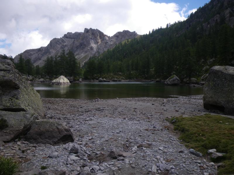 100829_1432-6337-Lac_Vert_de_Fontanalba.jpg