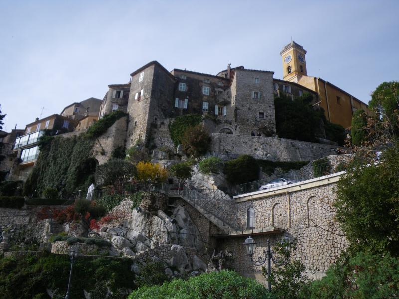 101107_1115-7341-Eze_Village.jpg