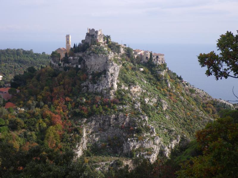 101107_1429-7369-Eze_Village.jpg