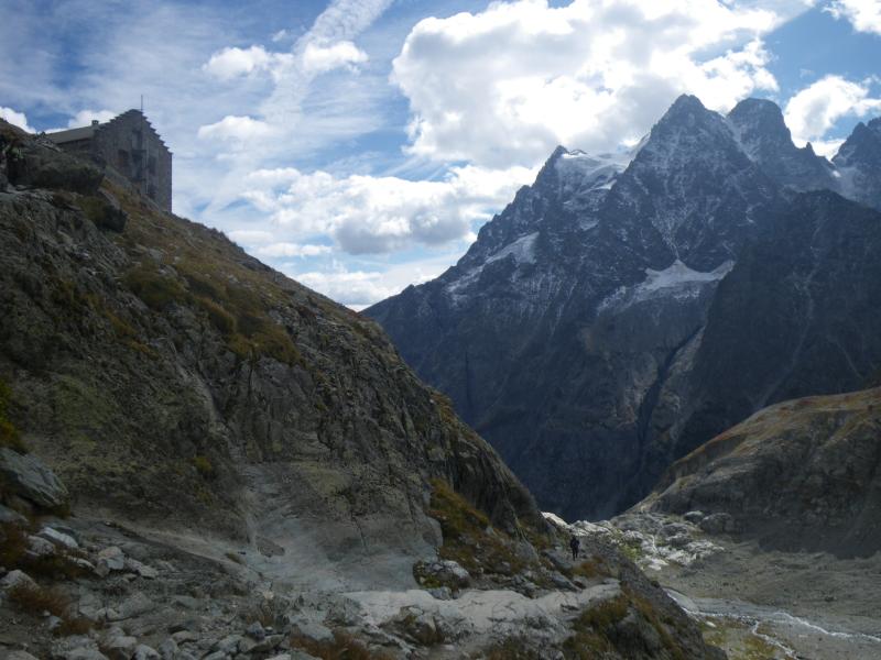 170924_1433-7521-Refuge_du_Glacier_Blanc.jpg